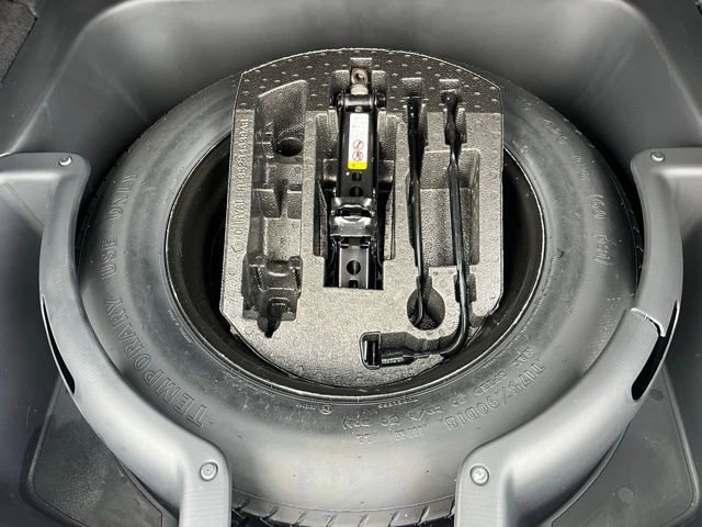 Used 2020 Jeep Grand Cherokee Altitude image 8