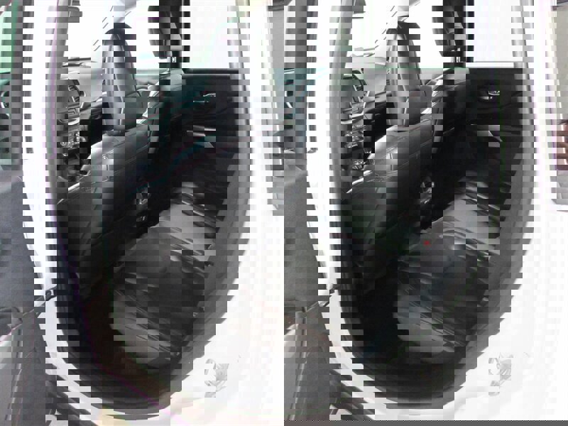 Used 2018 Jeep Cherokee Trailhawk image 50