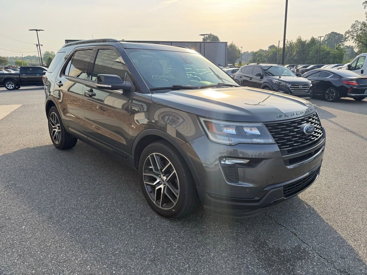 Used 2019 Ford Explorer Sport w/ Equipment Group 401A AWD/4WD image 9