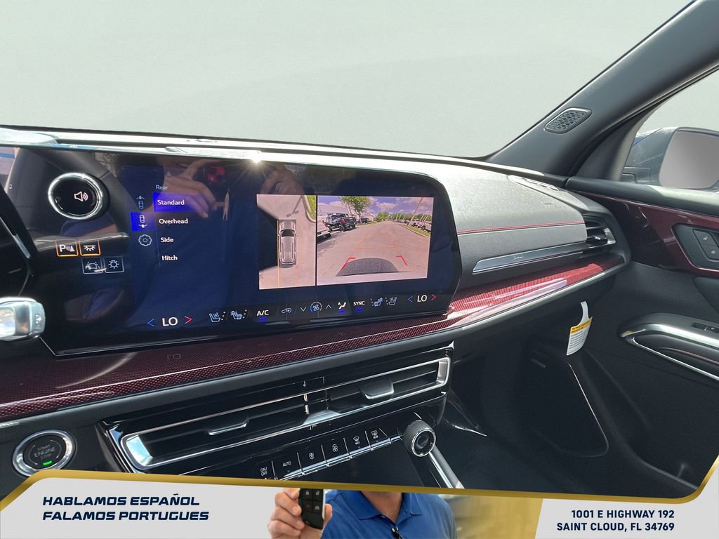 New 2026 Chevrolet Traverse RS image 21