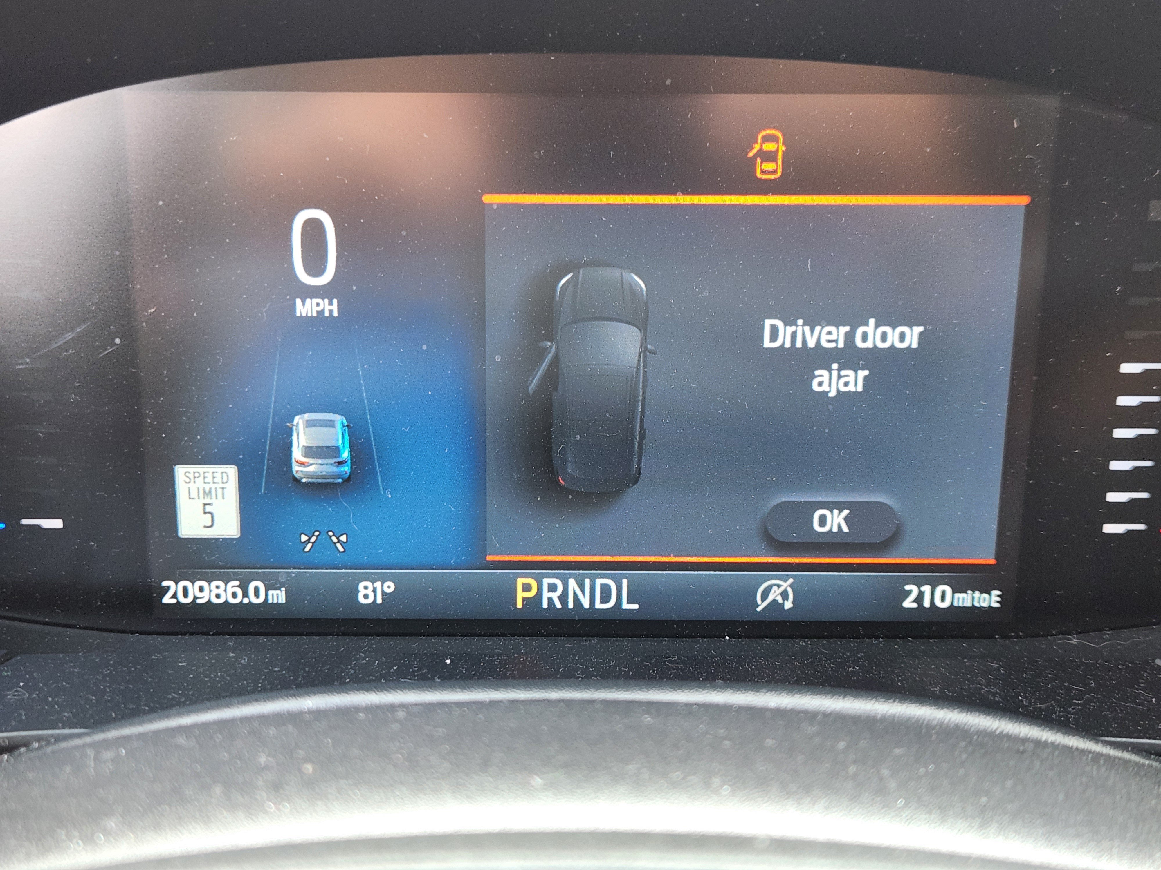 Used 2024 Ford Escape ST-Line w/ Tech Pack #1 FWD image 10
