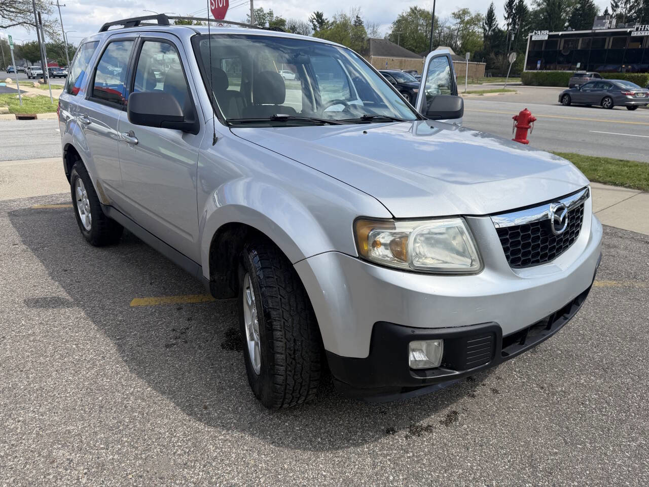 Used 2011 MAZDA Tribute i Sport FWD image 23