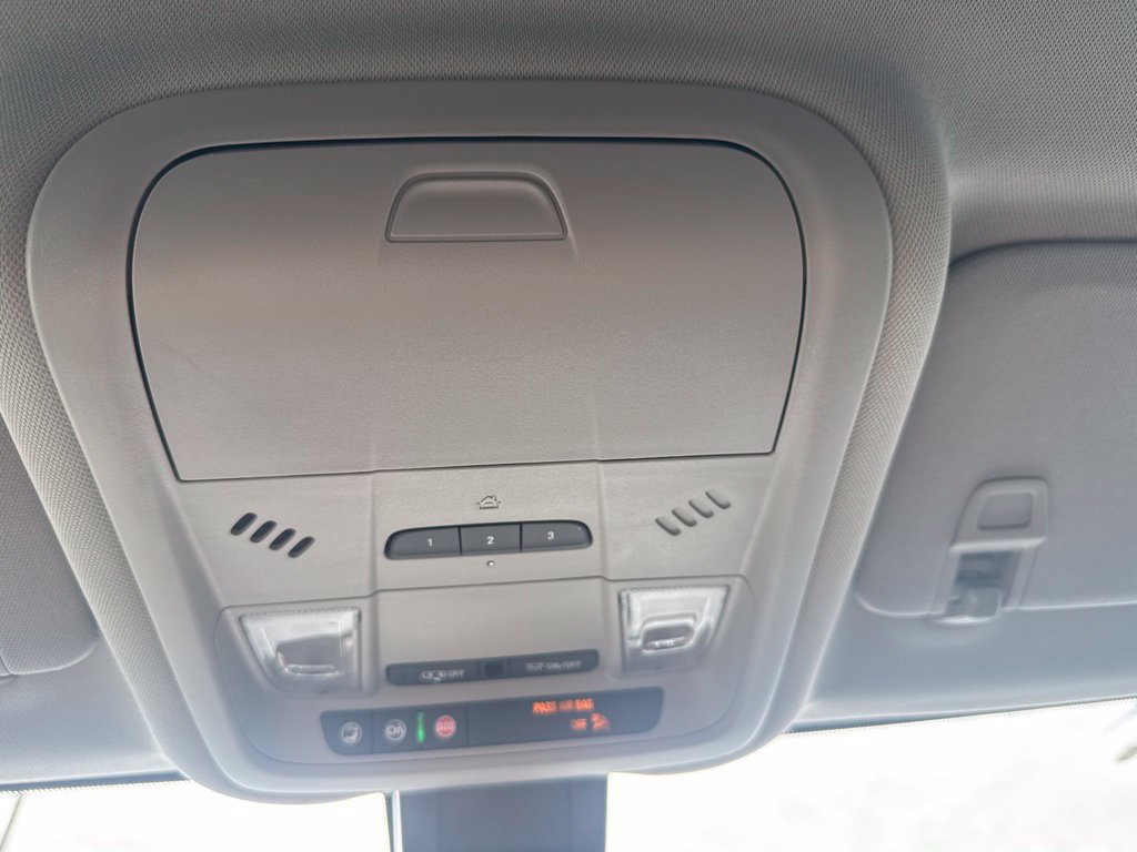 Certified 2021 Chevrolet Equinox LT FWD image 18