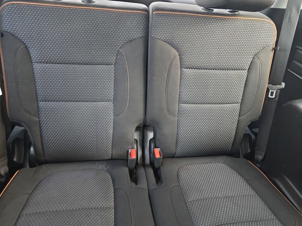 Used 2023 GMC Acadia AT4 AWD/4WD image 12