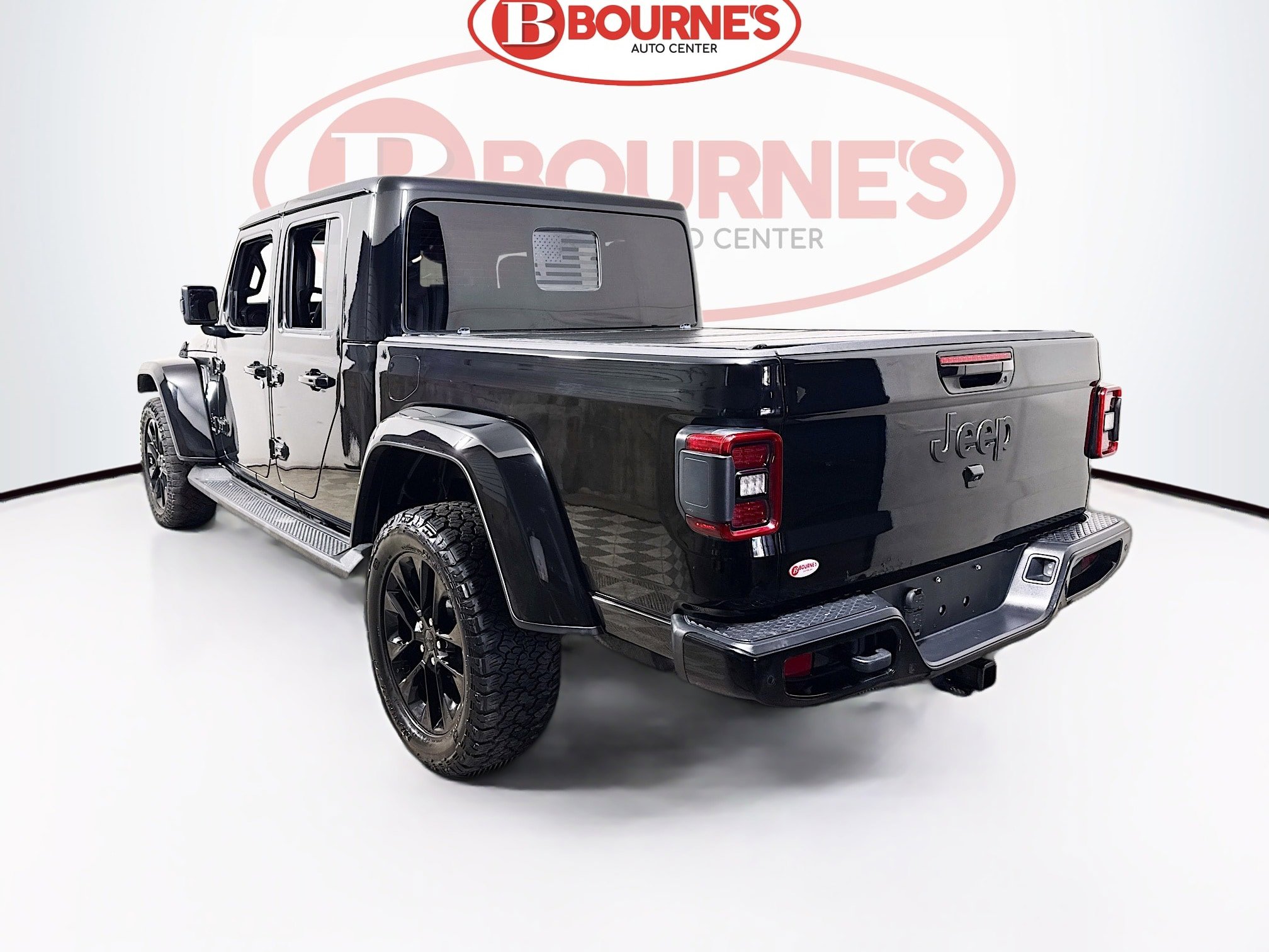 Used 2021 Jeep Gladiator Overland AWD/4WD image 8