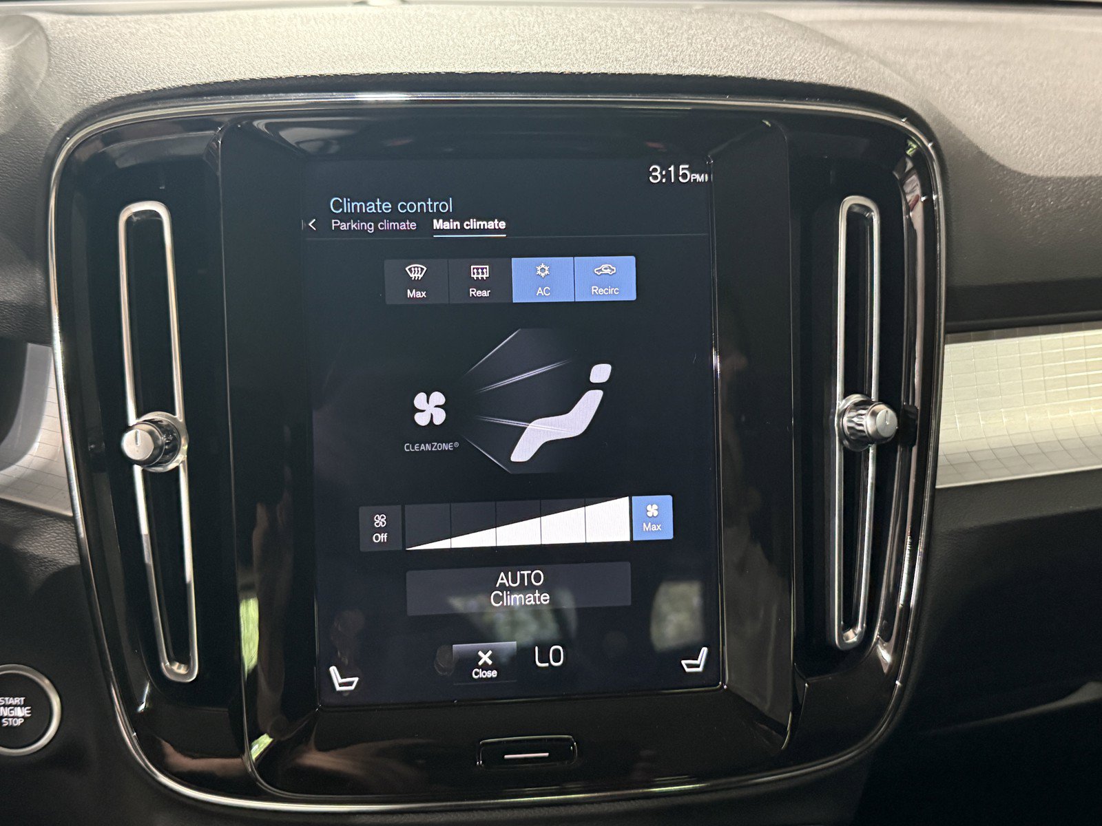 Used 2021 Volvo XC40 T5 Momentum AWD/4WD image 10