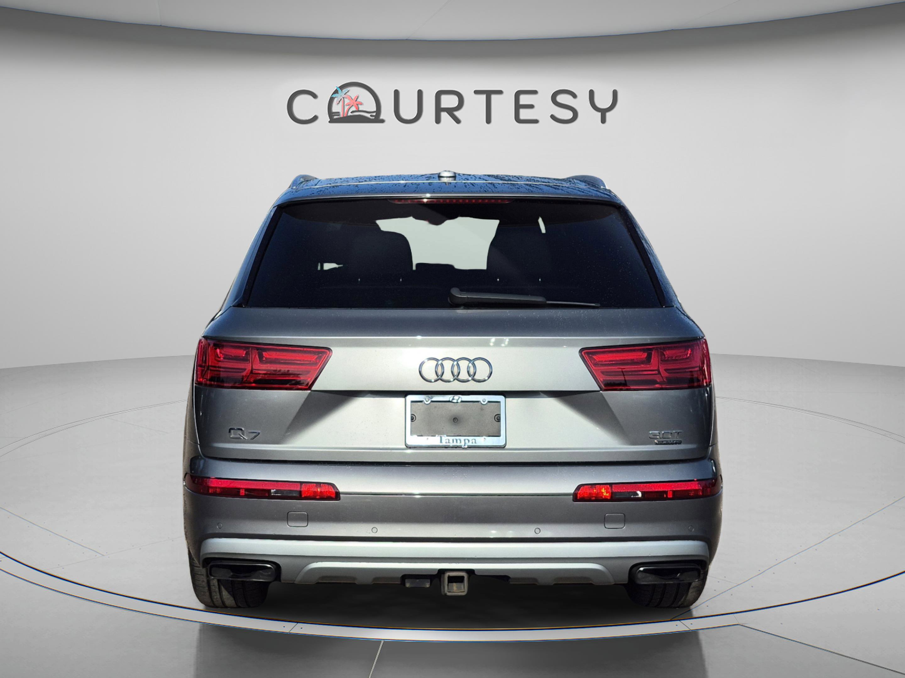 Used 2018 Audi Q7 3.0T Premium Plus w/ Premium Plus Package AWD/4WD image 4