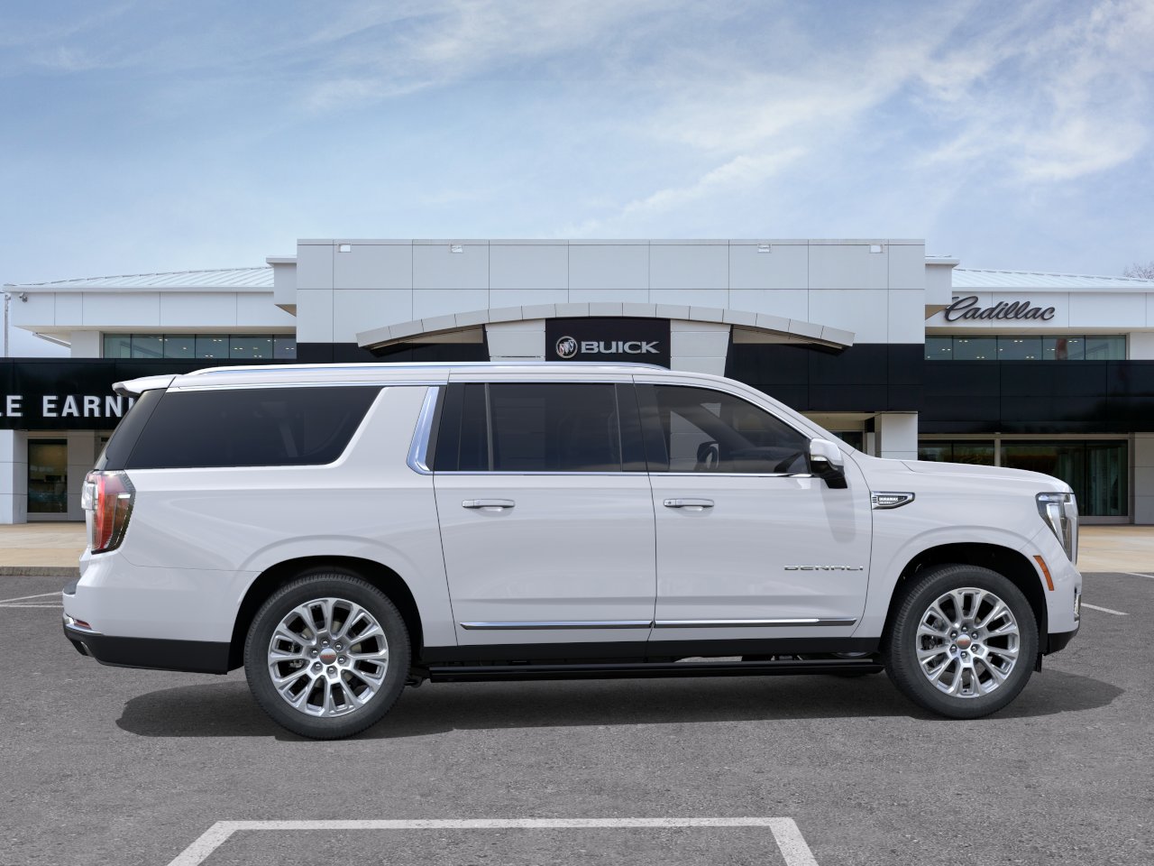 New 2026 GMC Yukon XL Denali w/ Denali Reserve Package AWD/4WD image 7