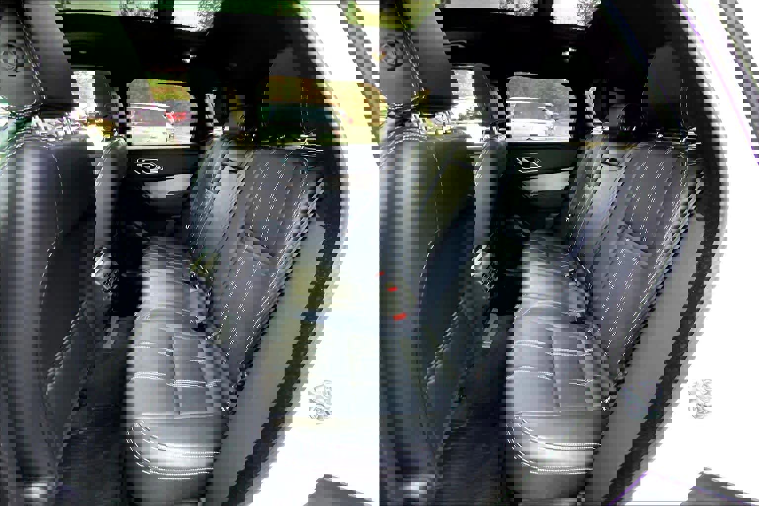 Used 2023 Land Rover Range Rover Velar R-Dynamic S image 18