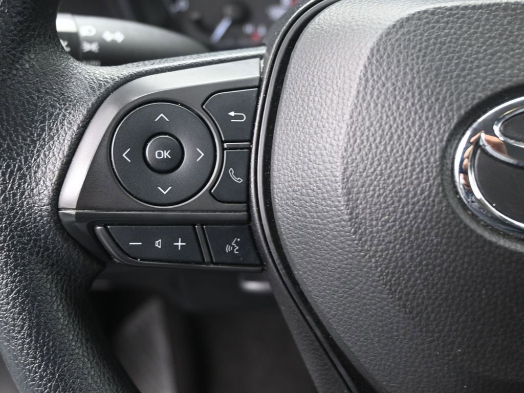 Used 2024 Toyota Corolla LE FWD image 31