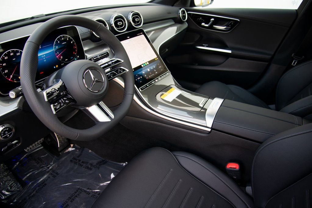 Used 2025 Mercedes-Benz C 300 4MATIC Sedan image 13