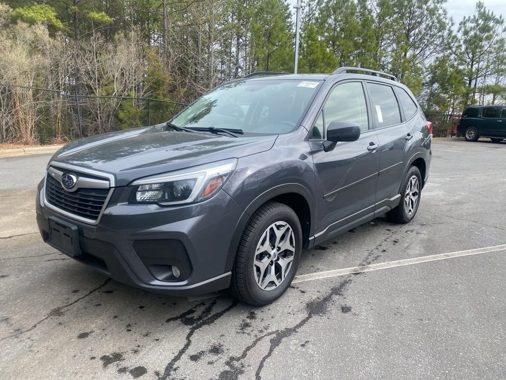 Used 2021 Subaru Forester Premium image 7