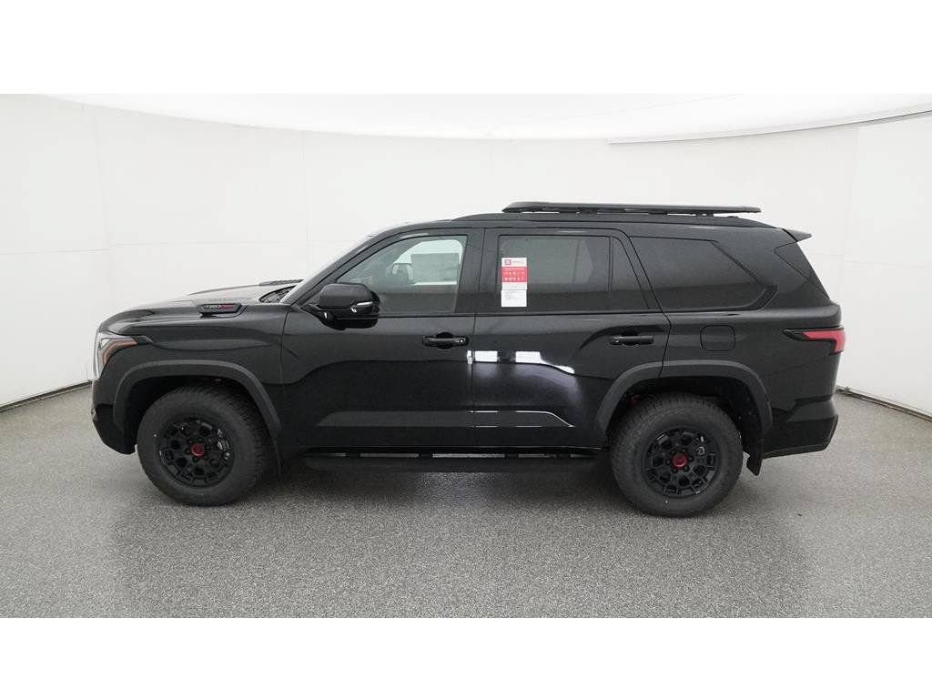 Used 2025 Toyota Sequoia TRD Pro AWD/4WD image 5