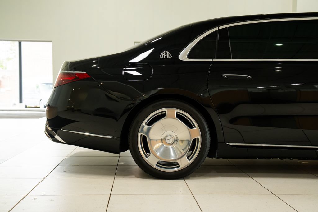 Certified 2022 Mercedes-Benz Maybach S 580 4MATIC image 21