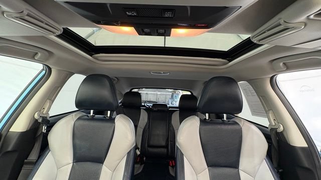 Used 2023 Subaru Crosstrek Hybrid w/ Moonroof Package w/Navigation AWD/4WD image 28