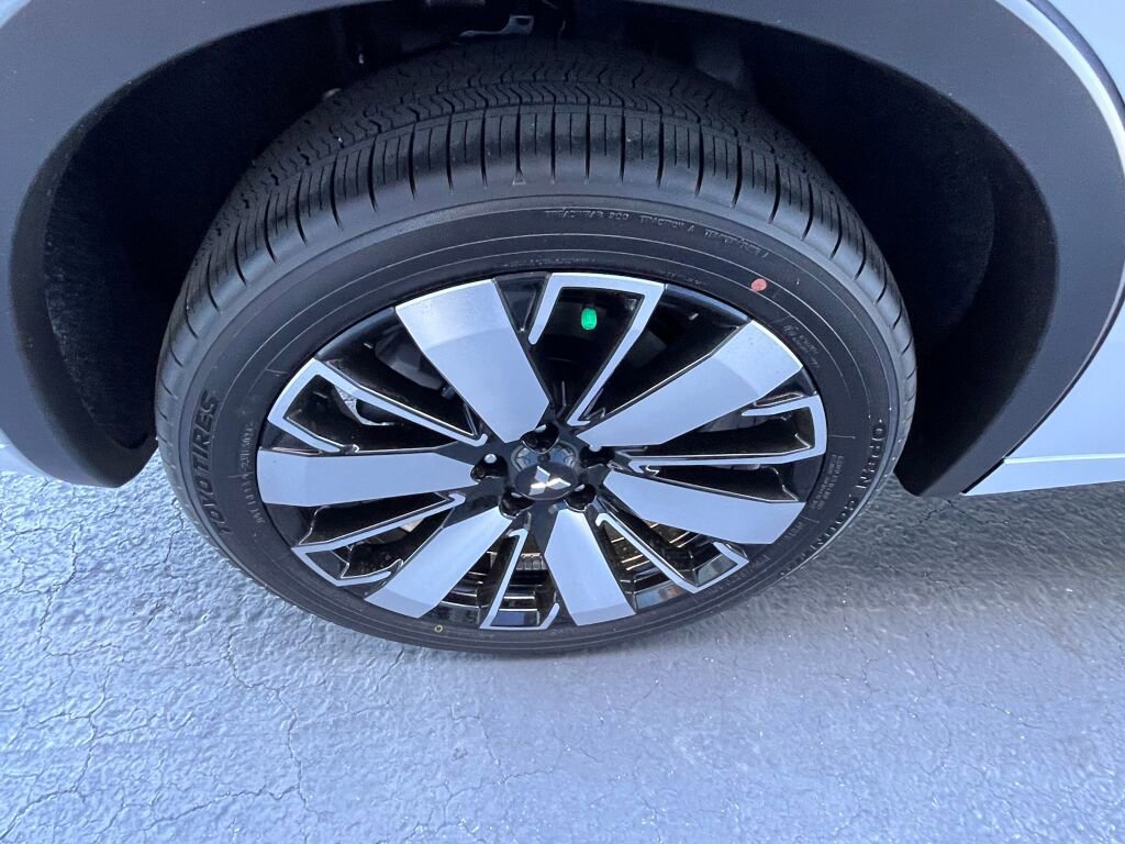 New 2025 Mitsubishi Outlander SEL image 27