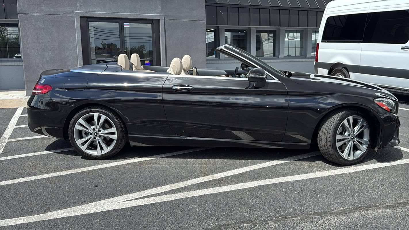 Used 2020 Mercedes-Benz C 300 4MATIC Cabriolet w/ Parking Assistance Package image 10