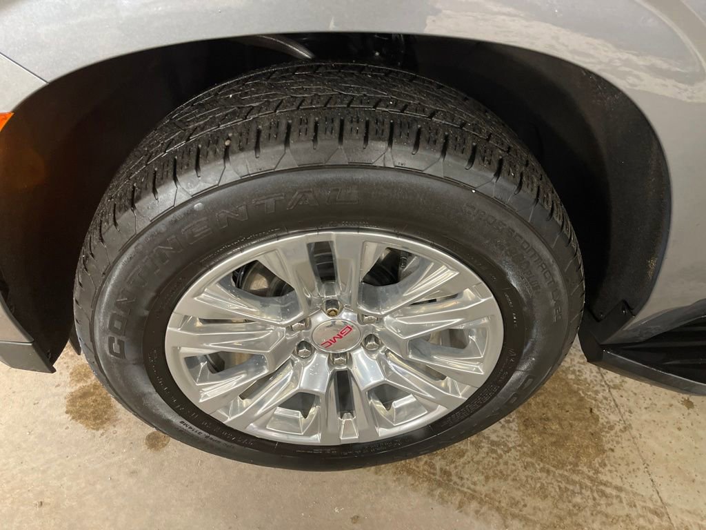 Certified 2022 GMC Yukon Denali image 27