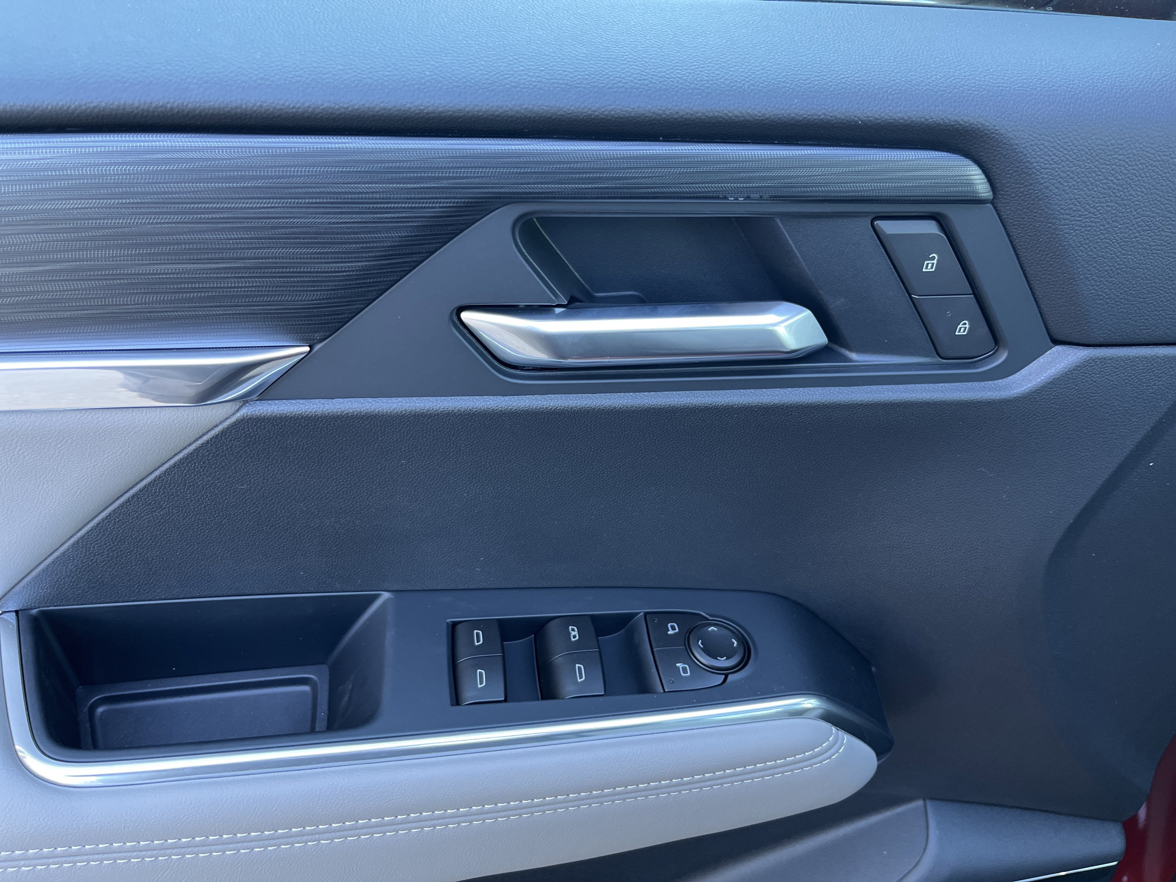 New 2026 GMC Acadia Elevation w/ Elevation Premium Package FWD image 28