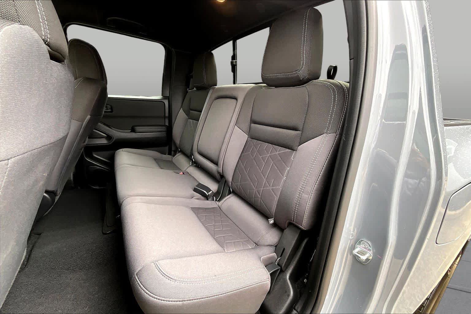 Certified 2026 Nissan Frontier SV w/ SV Convenience Package RWD image 19