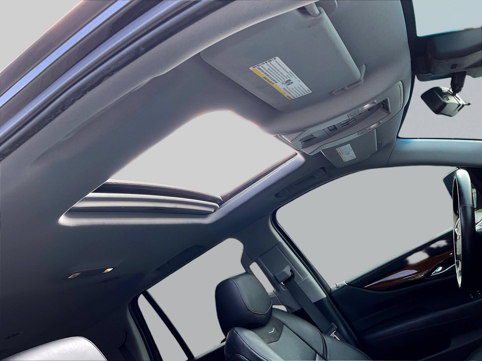Used 2019 Cadillac Escalade Luxury AWD/4WD image 28