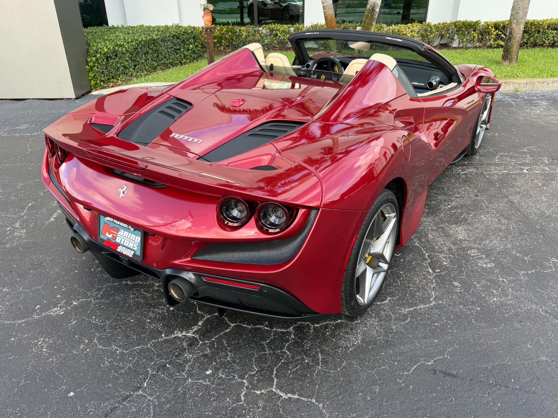 Used 2023 Ferrari F8 Tributo image 17