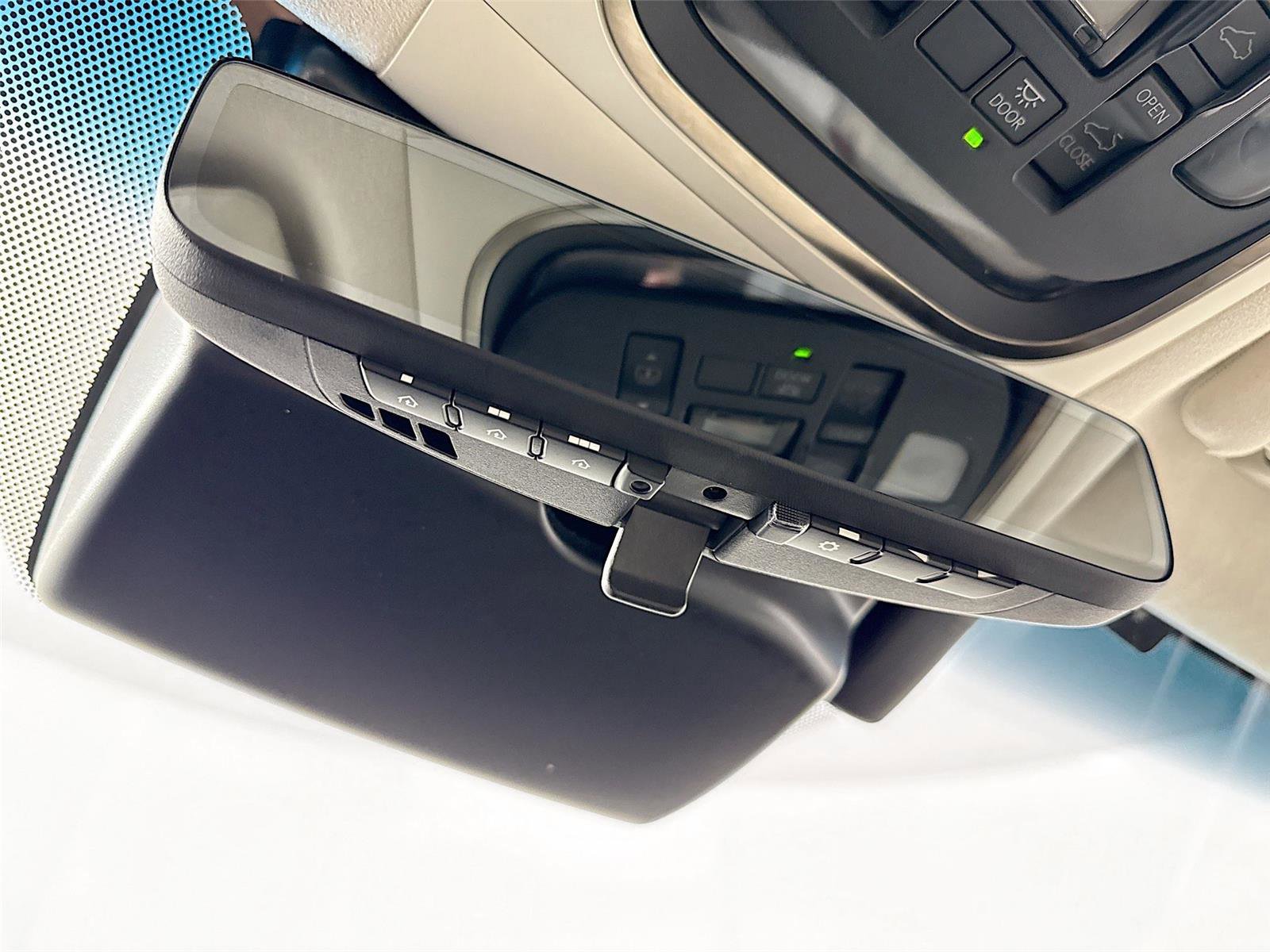 Used 2022 Lexus LS 500 RWD image 23