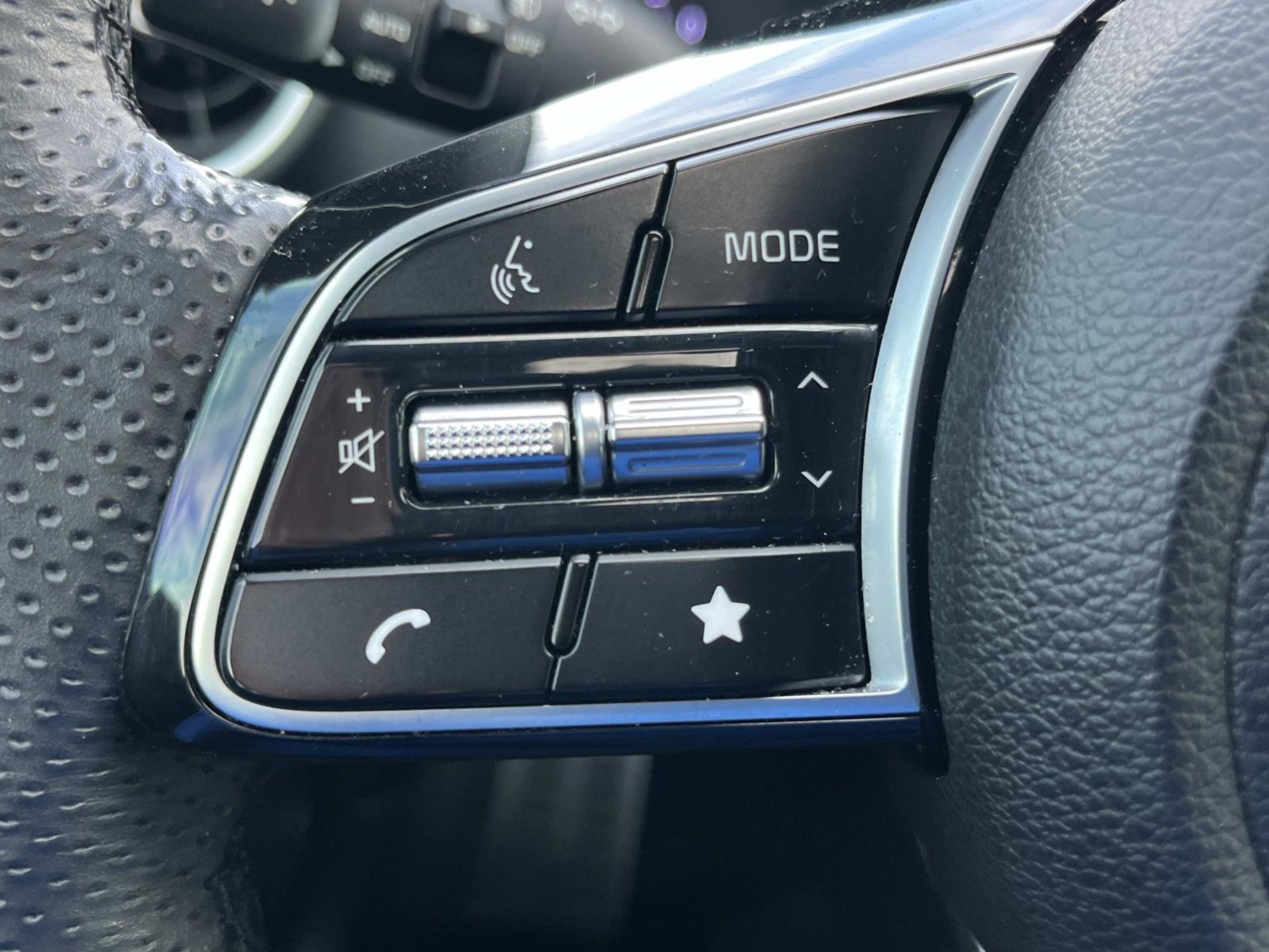 Certified 2023 Kia Forte GT-Line w/ GT-Line Premium Package image 28