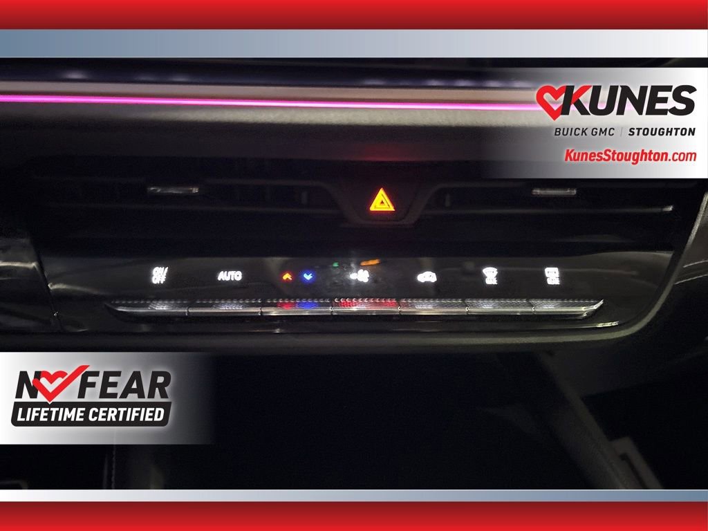 Used 2024 Buick Envision Sport Touring image 16