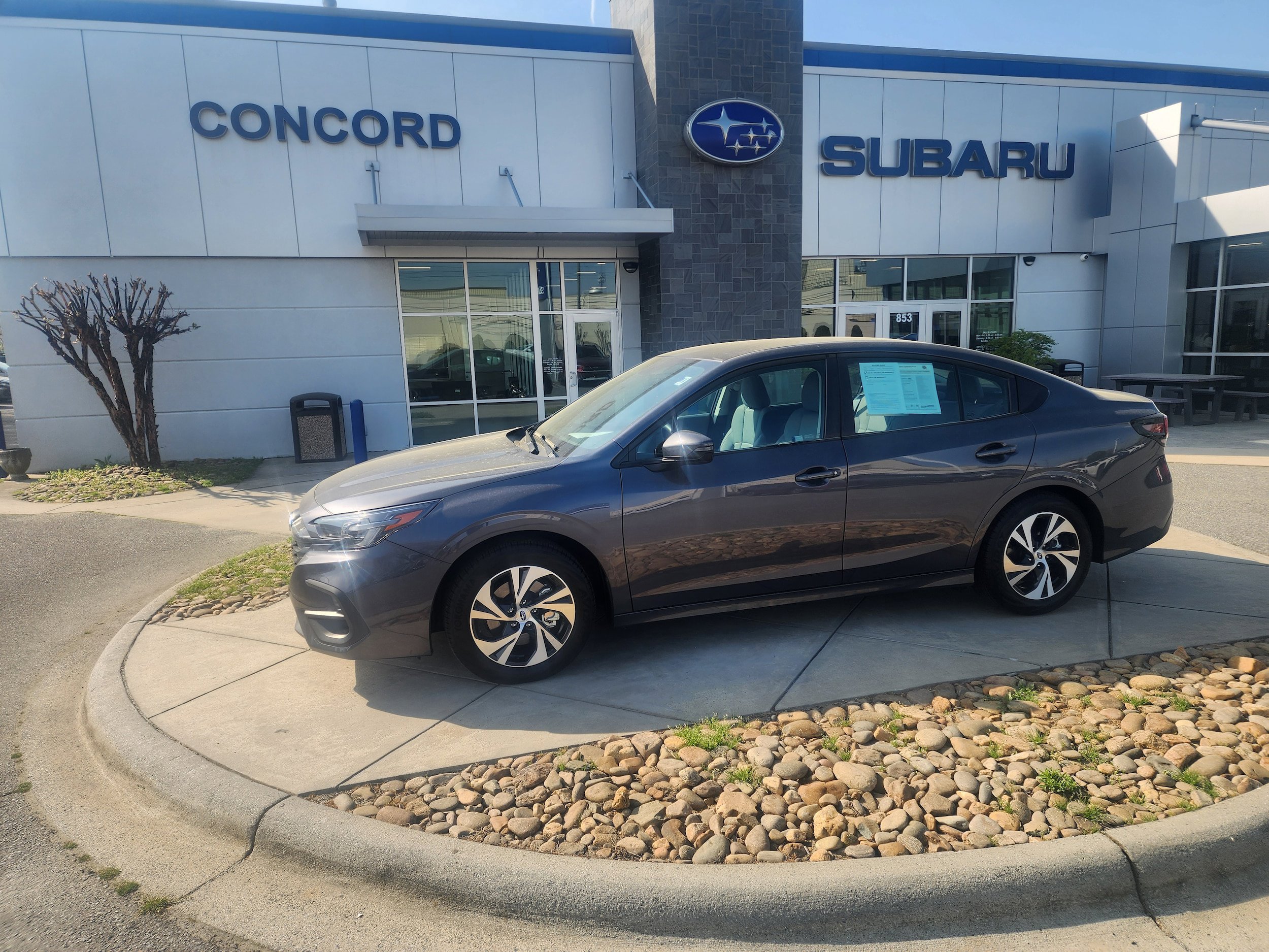 Certified 2025 Subaru Legacy Premium w/ Popular Package #1A AWD/4WD image 1