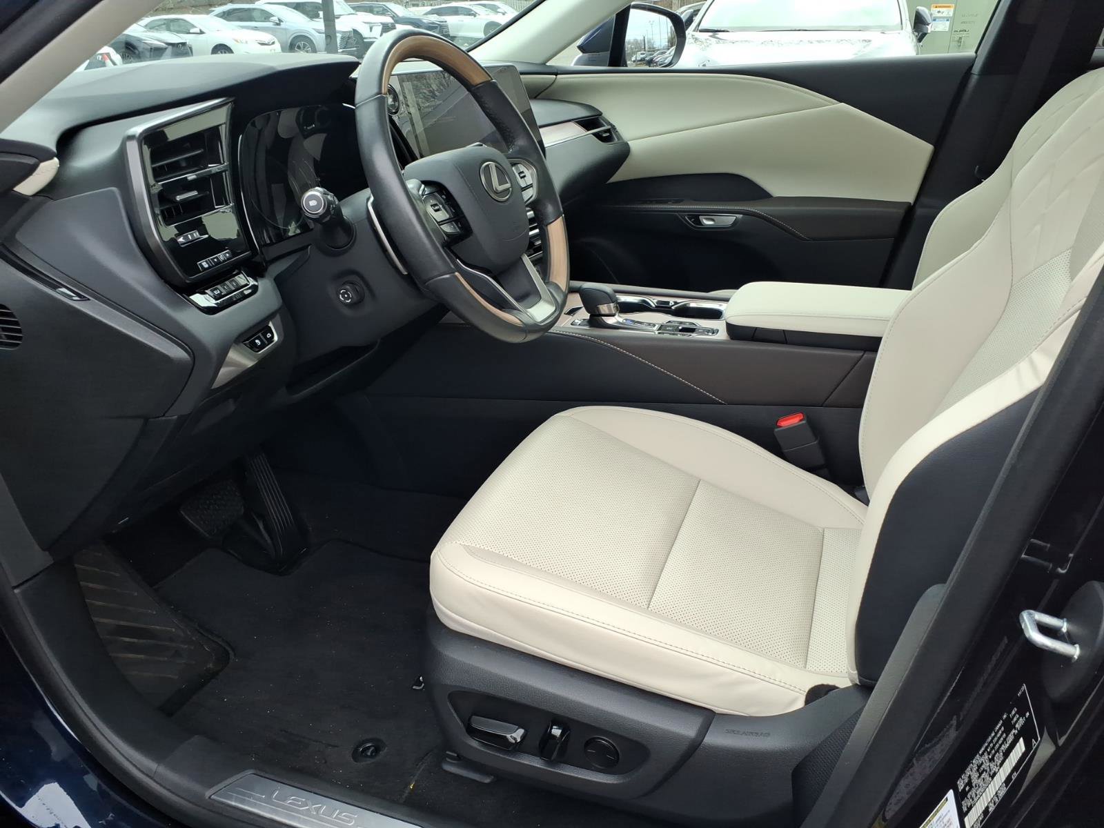 Used 2024 Lexus RX 350 Premium w/ Cold Area Package image 15