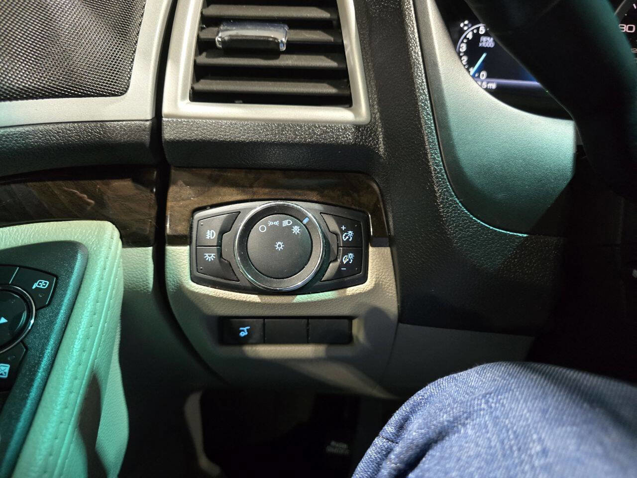 Used 2014 Ford Explorer Limited w/ Equipment Group 301A image 53