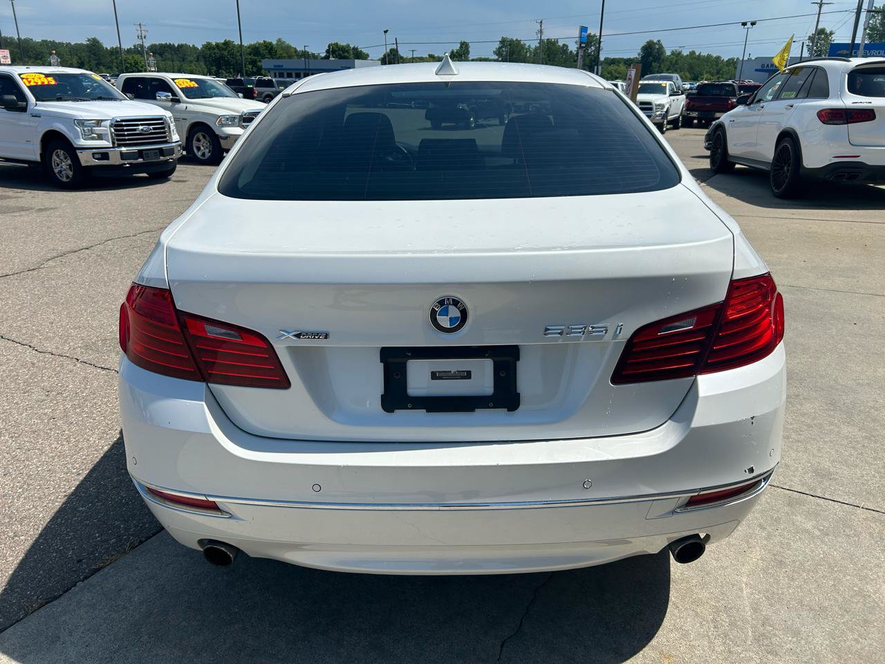Used 2016 BMW 535i xDrive Sedan AWD/4WD image 6
