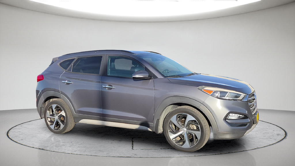 Used 2018 Hyundai Tucson Limited w/ Ultimate Package 02 AWD/4WD image 4
