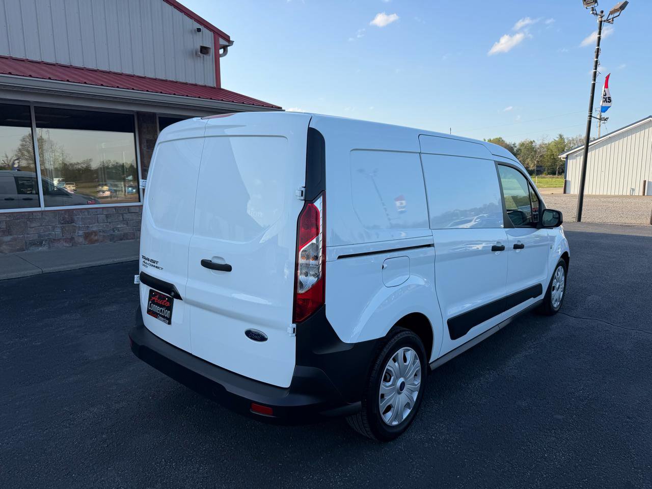 Used 2020 Ford Transit Connect XL image 4