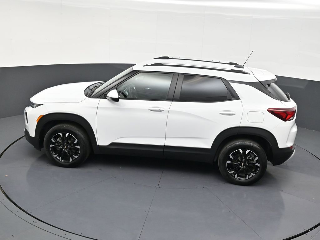 Used 2023 Chevrolet TrailBlazer LT w/ Convenience Package AWD/4WD image 13