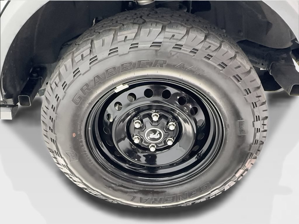 Used 2023 Ford Bronco Black Diamond AWD/4WD image 14