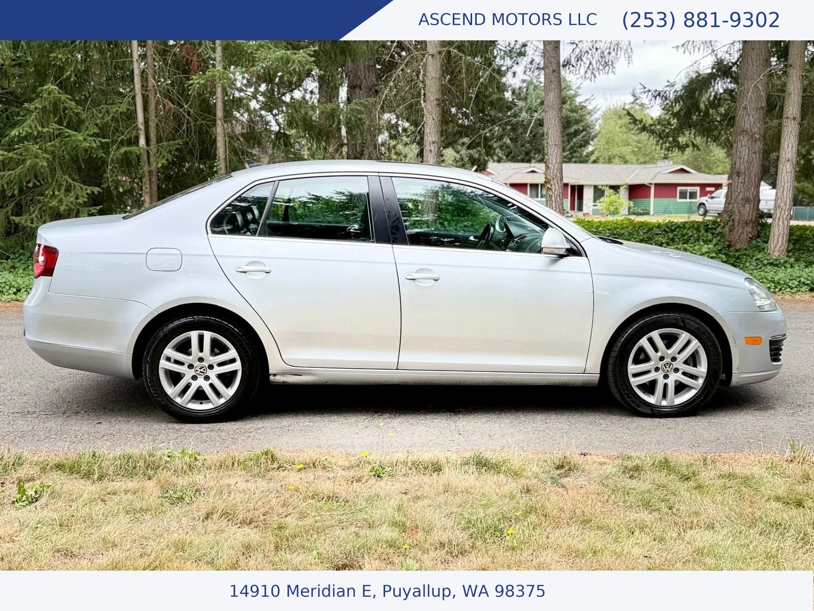 Used 2010 Volkswagen Jetta TDI FWD image 6