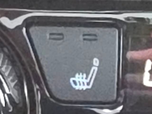 New 2026 Nissan Kicks SV w/ SV Premium Package image 6