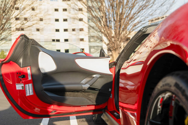 Used 2025 Ferrari SF90 Spider image 69