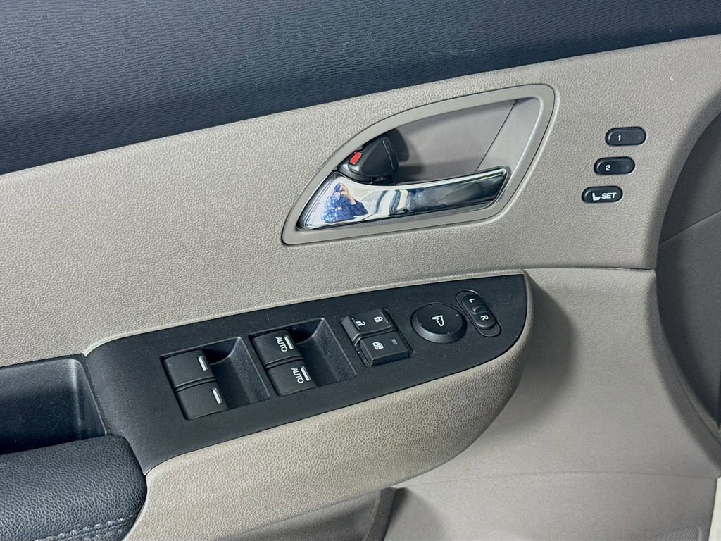 Used 2016 Honda Odyssey Touring image 18