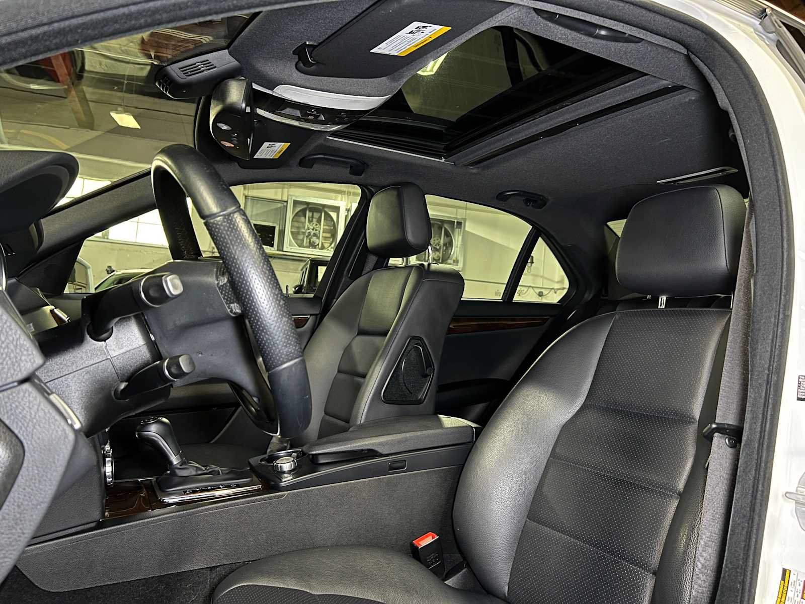 Used 2014 Mercedes-Benz C 250 Sedan image 22
