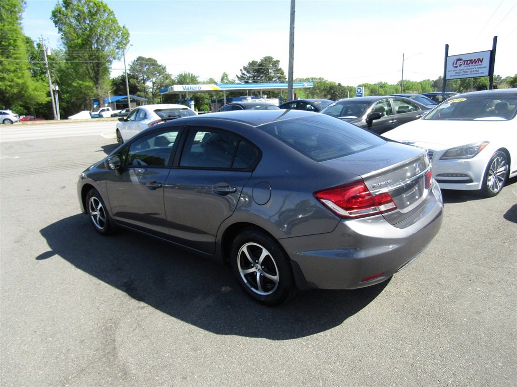 Used 2015 Honda Civic SE image 5