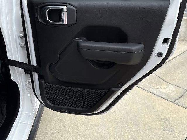 New 2026 Jeep Wrangler Unlimited Rubicon image 17