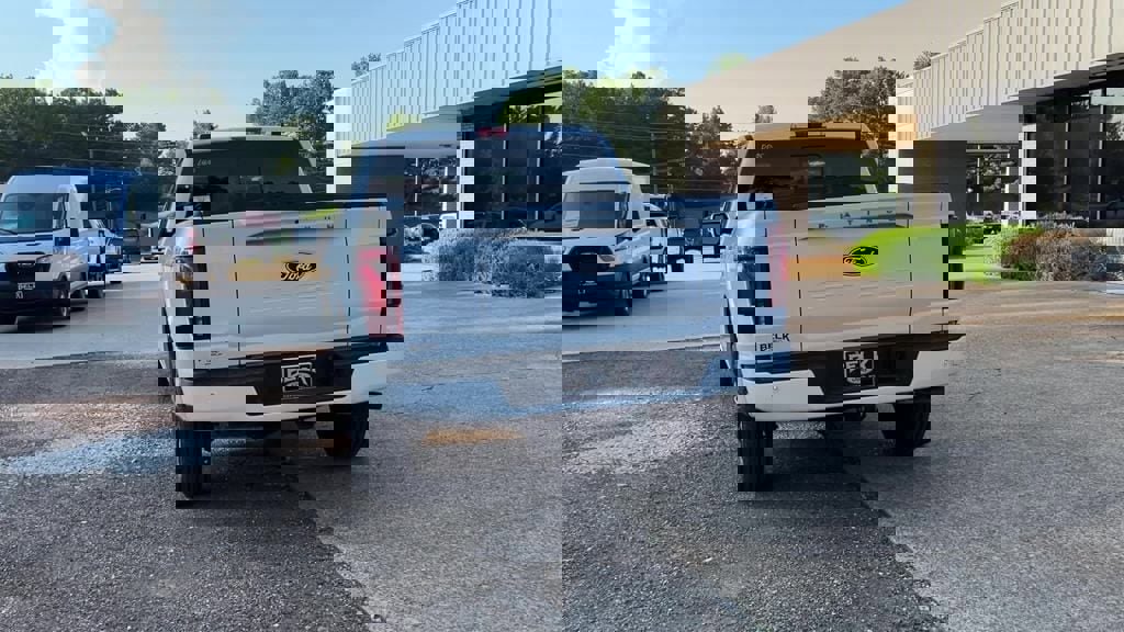 New 2025 Ford F150 Platinum w/ Equipment Group 702A High image 5