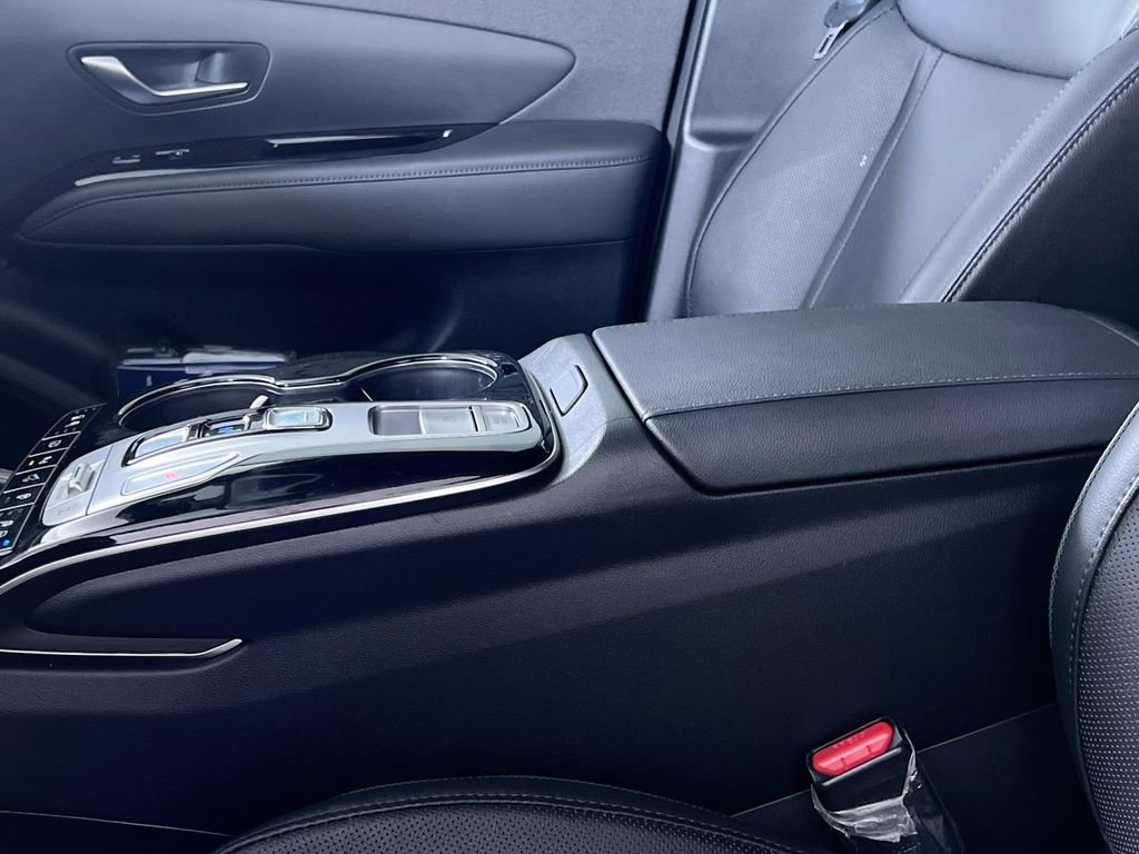 Used 2024 Hyundai Tucson Limited image 23