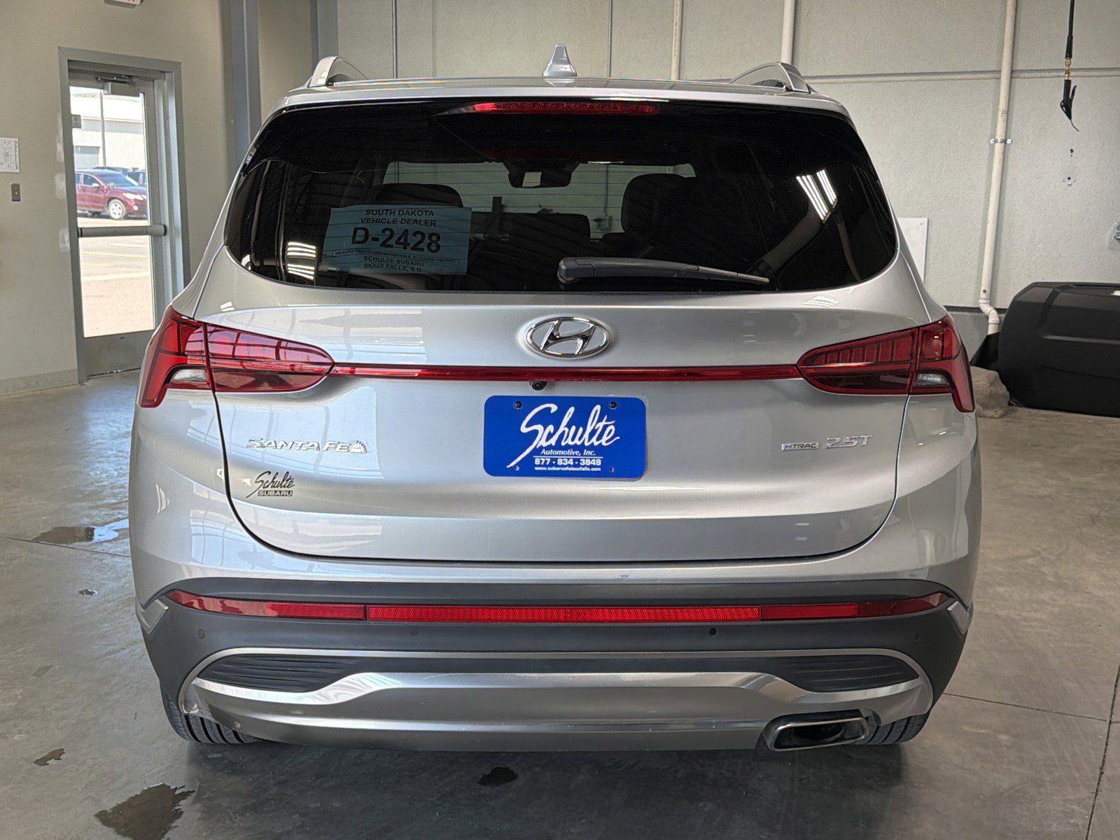 Used 2022 Hyundai Santa Fe Limited w/ Cargo Package image 6