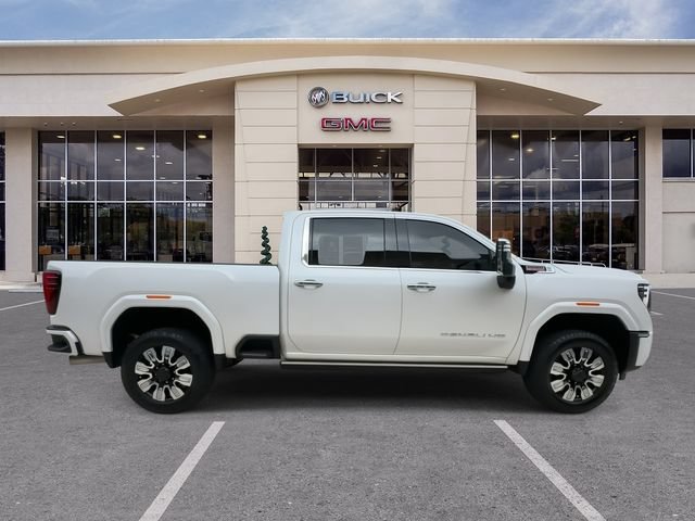 Certified 2024 GMC Sierra 2500 Denali w/ Denali Reserve Package AWD/4WD image 16