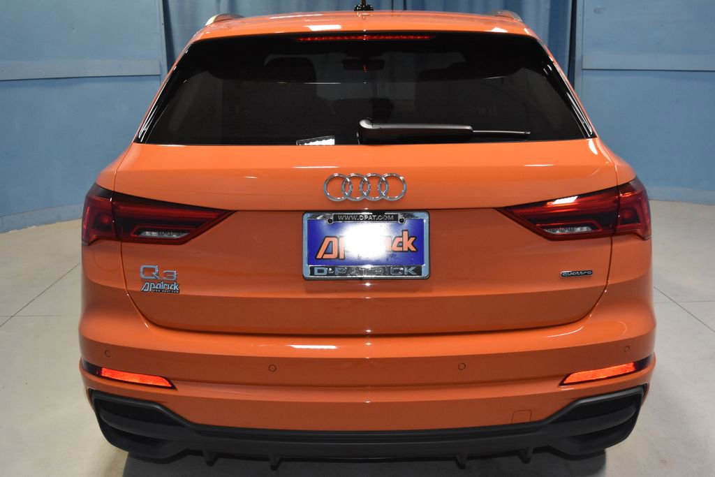 Certified 2025 Audi Q3 2.0T Premium Plus w/ Premium Plus Package image 27