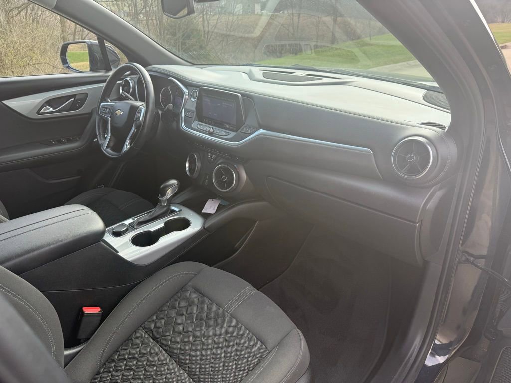 Used 2020 Chevrolet Blazer LT image 24